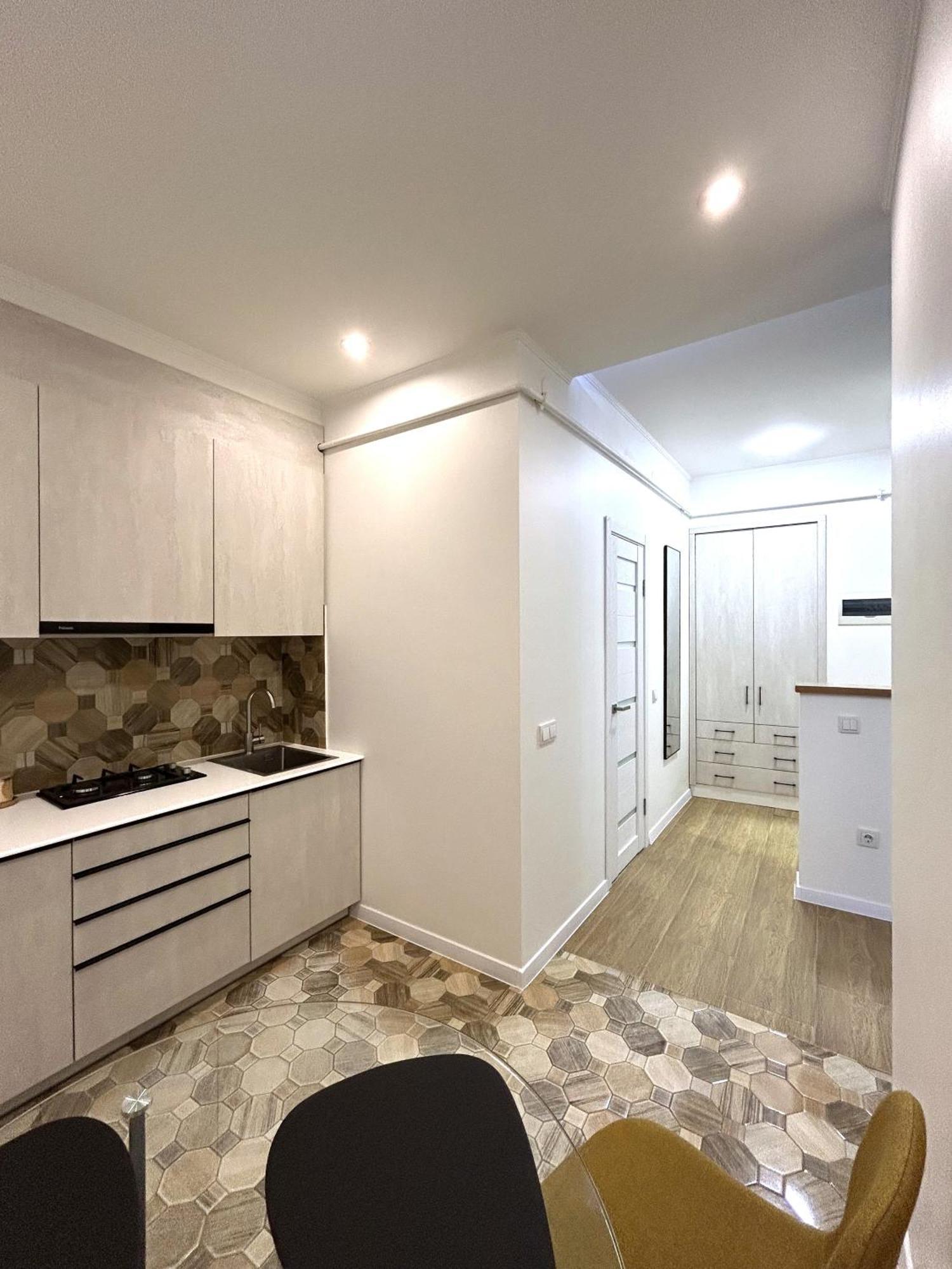 Modern Apartment, 100M To Opera Lviv Kültér fotó