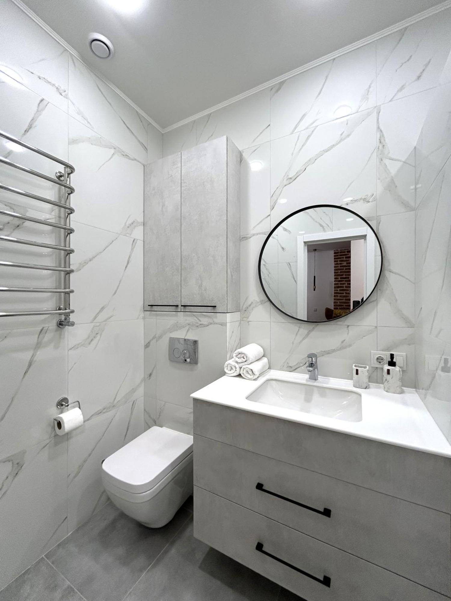 Modern Apartment, 100M To Opera Lviv Kültér fotó